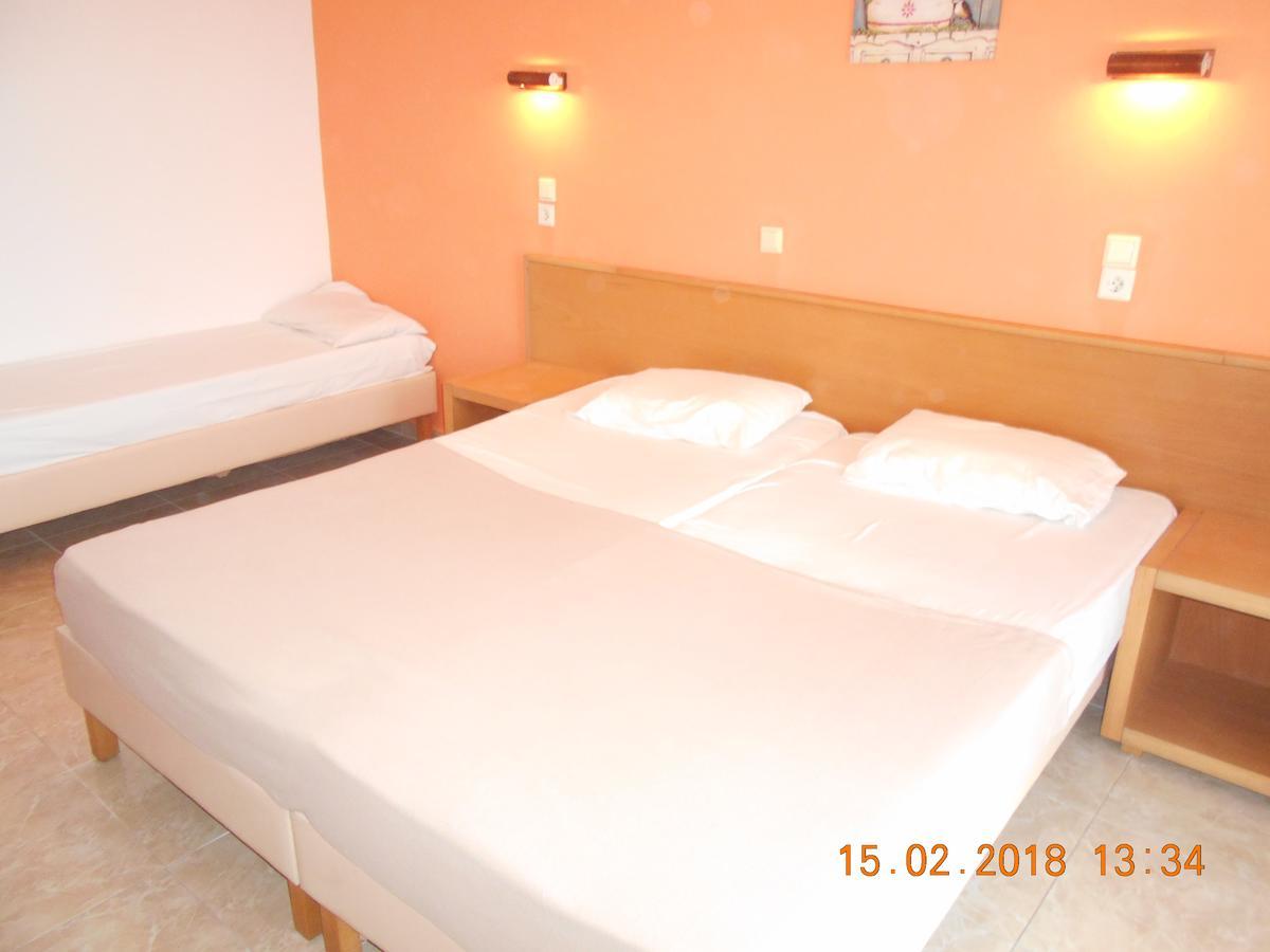 Doukas Hotel Skala Rachoni  Eksteriør billede